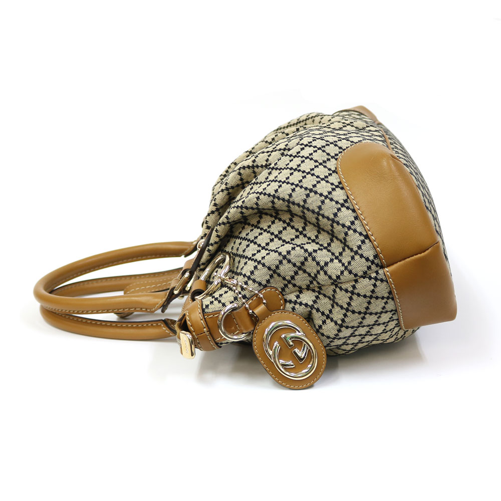 gucci bag king power