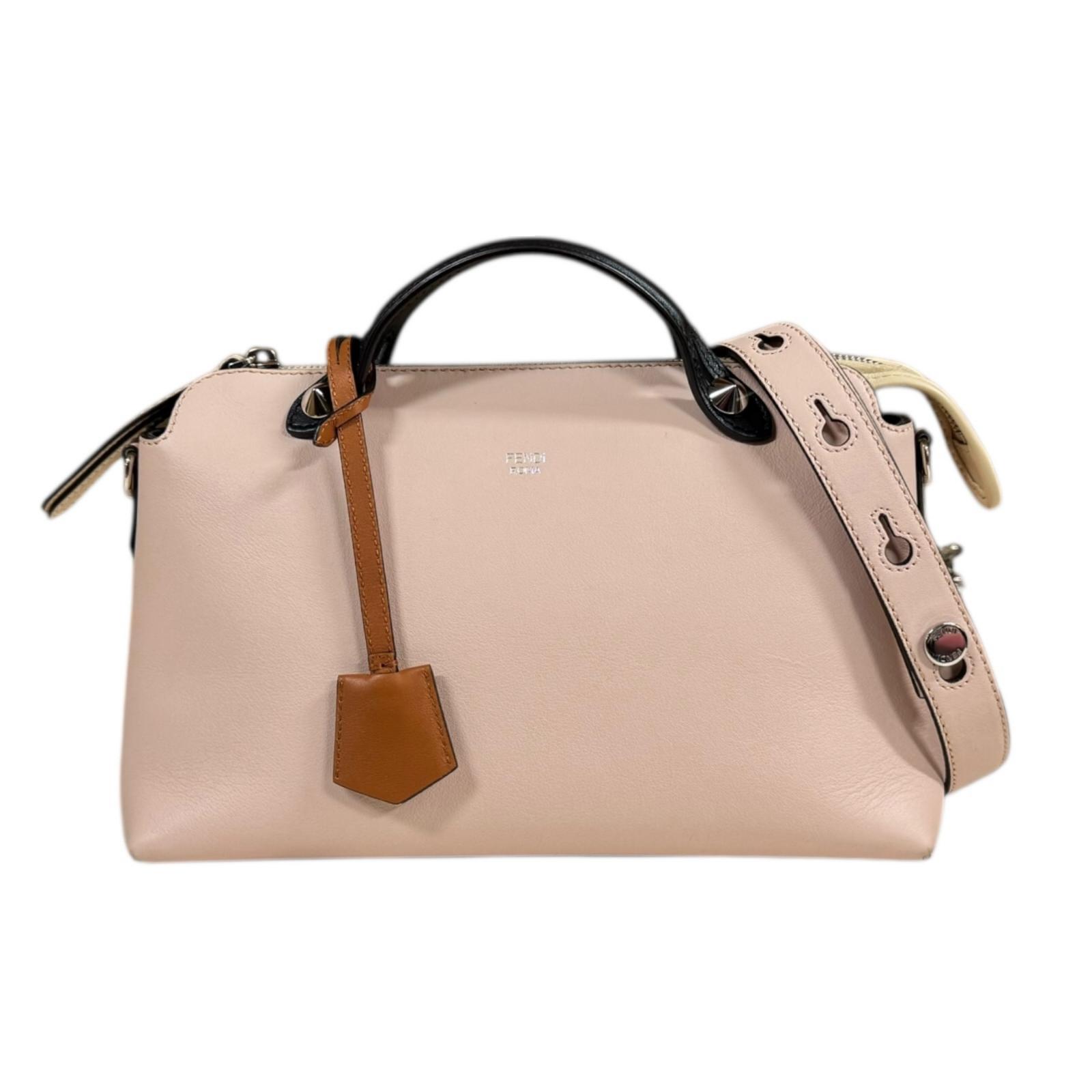 フェンディ バイ ザ 通い路 並み並み ショルダーバッグ フェンディ なめし革 8BL146 サクラ色 レディース FENDI 中古2way