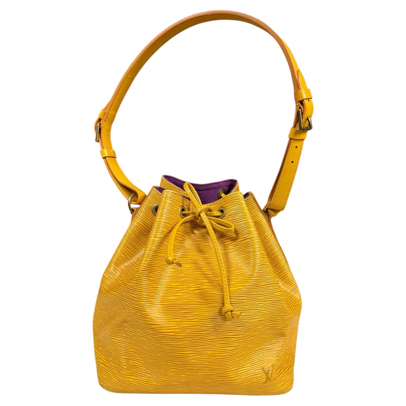 ルイヴィトン プチノエ エピ ショルダーバッグ ルイヴィトン エピレザー M44109 イエロー レディース LOUIS VUITTON 中古