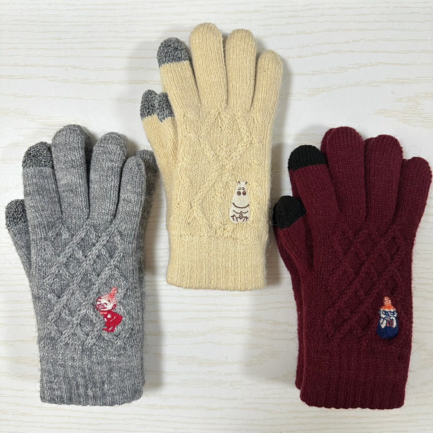 楽天市場】[公式] MOOMIN ムーミン リトルミイ フラワー えがお