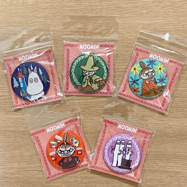 楽天市場】リサとガスパール 刺繍缶バッジ プレゼント