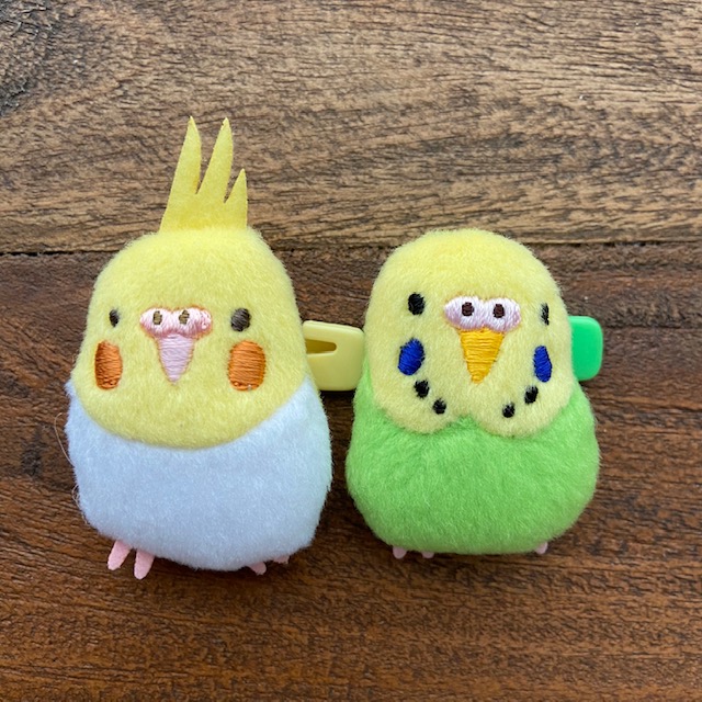 楽天市場 コトリセレクション オカメインコ セキセイインコ インコ ぬいぐるみバッジ かわいい 可愛い 小鳥 プレゼント インテリアアートhygge