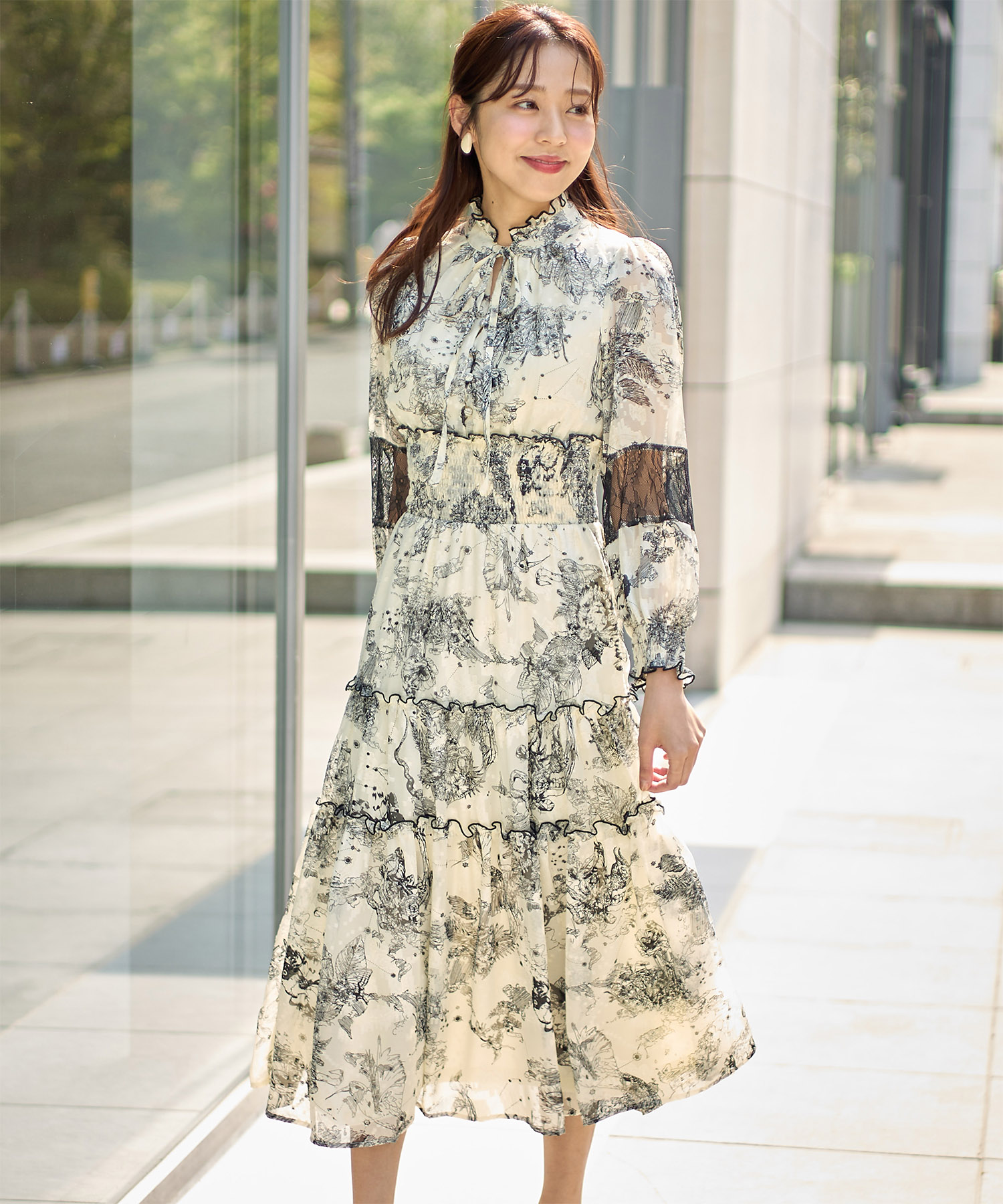 フリル＆リボン付きウエストシャーリング星座トワルドジュイ柄