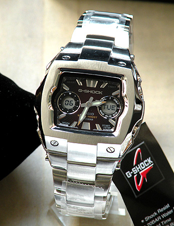 【楽天市場】CASIOカシオ 腕時計 防水 時計【G-SHOCK】Gショック ジーショック G-011D-6Aメンズ 文字板カラーボルドー