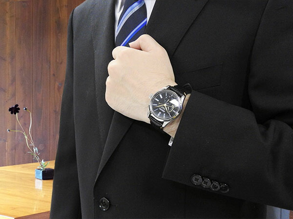 セイコー プレザージュ 腕時計 セイコー Seiko Presage プレステージライン メンズ 自動巻き 社会人 漆ダイヤル 国内正規品 うるし Sarw013 黒 ブラック 社会人 国内正規品 クロコダイル メカニカル 男性 彼氏 誕生日プレゼント ギフト 旦那 時計 夫 友達 見やすい 特売