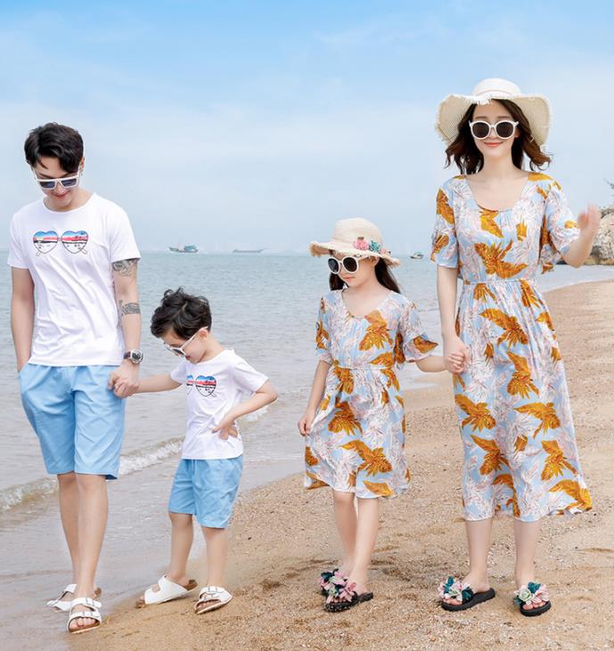 楽天市場 新入荷 親子ペア 親子お揃い ｔシャツ パンツ ワンピース サンドレス ガウチョパンツ カップル 中袖 ｔシャツ ユニセックス おそろい親子服 プレゼント 親子 兄弟 姉妹 大人用 子供 ギフト お揃い服 服 夏 旅行 海 メンズ レディース 花柄 Tokiwa３３