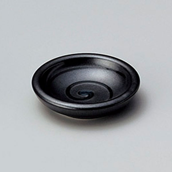 楽天市場 和食器 小皿 黒渦小皿 8cm 和食器 小皿 日本製 美濃焼 業務用 取り皿 プレート 小皿 豆皿 醤油皿 薬味皿 お菓子皿 漬物皿 プレート和食器 おしゃれ 美濃焼 和風 まとめ買い 27 227 407 To 陶器屋プロ