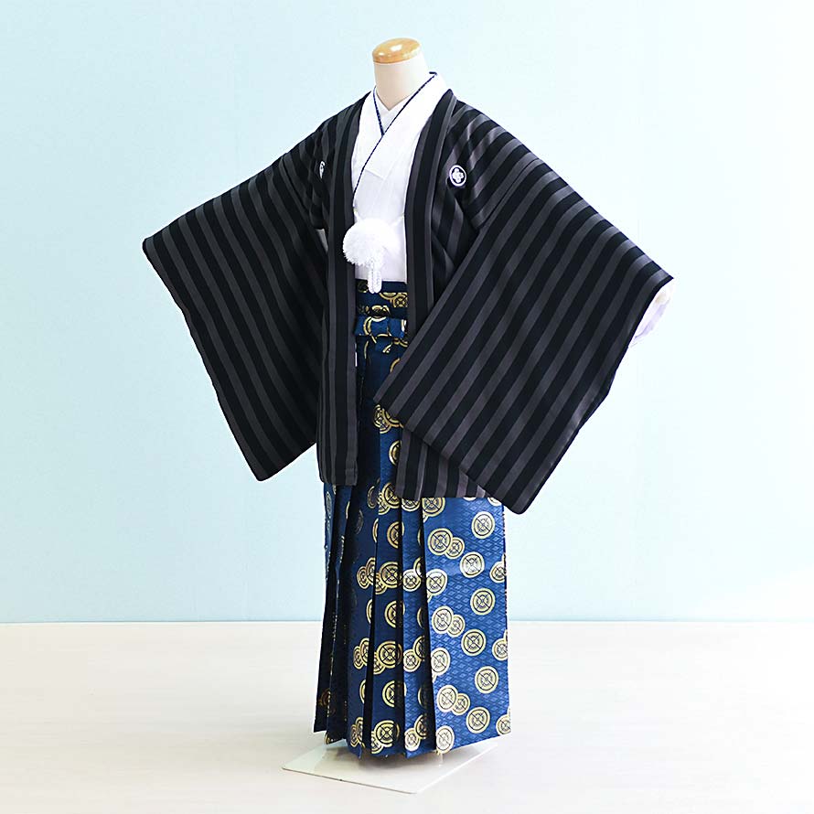 【レンタル】小学生 袴 レンタル 男の子【JB0025】【グレー×黒/縞|青・金/紋】【12歳~13歳】卒業式/ジュニア袴/紋付袴/羽織袴/十三参り|東京レンタルいしょう 店