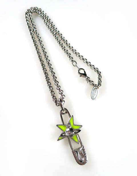 Vivienne Westwood 三連ロングパールネックレス Vivienne Westwood 3連ロング パールネックレス シルバー｜Yahoo