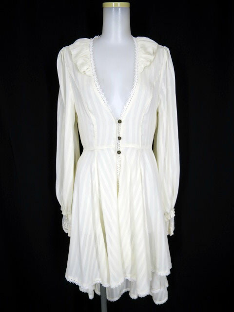 新品 オッズオン ozz oneste 月光睡蓮 ボレロ ワンピース セット 楽天市場】OZZ ONESTE / 月光睡蓮柄着物袖シュラグ オッズオン