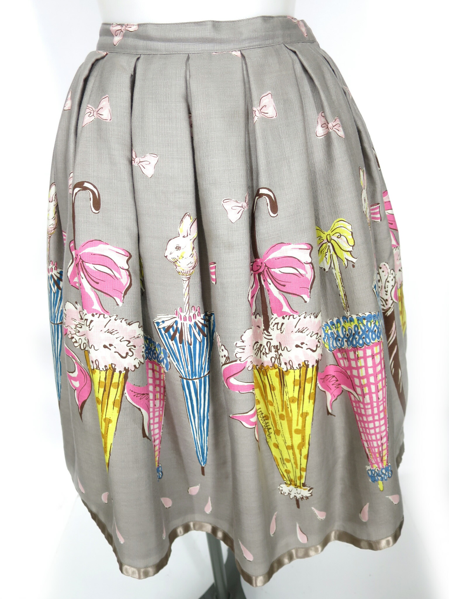 楽天市場】【中古】 Emily Temple cute × ヒグチユウコ