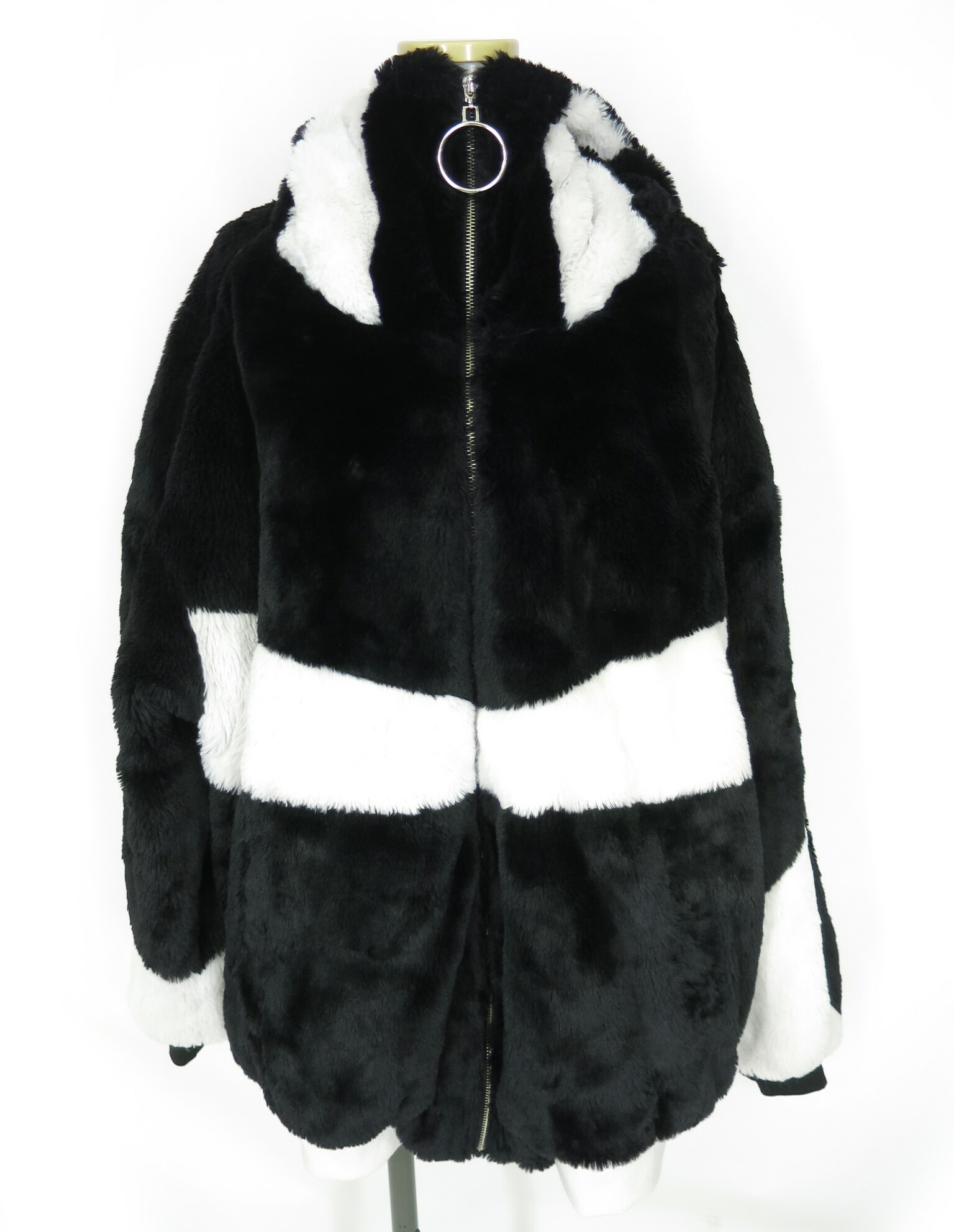 REFLEM【レフレム】うさ耳ジップアップファーパーカー REFLEM【レフレム】うさ耳ファージップアップパーカー/全3色