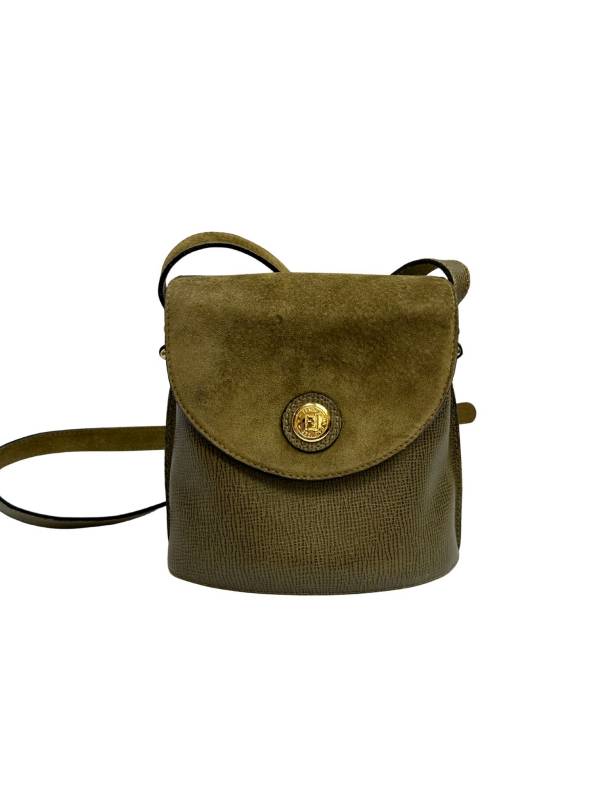 楽天市場】FENDI （フェンディ） FENDIｽﾞｯｶｼｮﾙﾀﾞｰﾊﾞｯｸﾞ バッグ