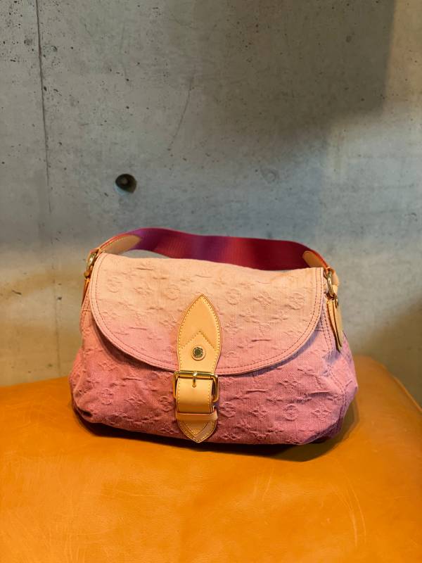 【中古】LOUIS VUITTON ルイヴィトン ジーンズ サンレイ ルージュフォー ヴィスト 【B08436】