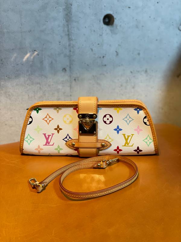 【LOUIS VUITTON】Fleur de モノグラム バッグチャーム LOUIS VUITTON】Fleur de モノグラム バッグチャーム 財布・小物