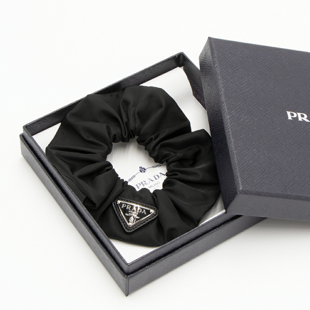 楽天市場】【2023年春夏新作】プラダ PRADA シュシュ Re-Nylon 