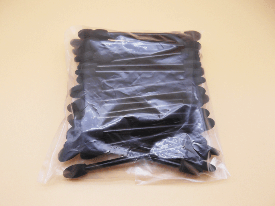 数量限定 業務用 チップ大 メイク 化粧 使い捨て アイシャドウチップダブル50本全長約90mm 大ハンドルの太さ約4mm ブラシ Hl 1