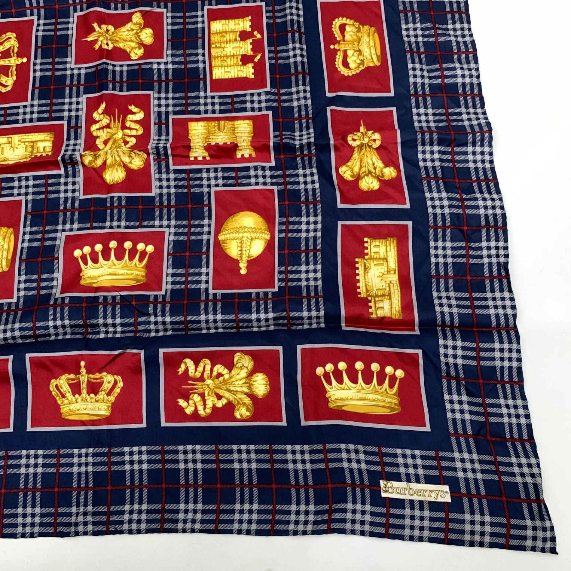 【美品】BURBERRY 大判スカーフ ペイズリー 柄 86㎝ ネイビー シルク 美品】Burberrys スカーフ 77×78 シルク チェック ネイビー