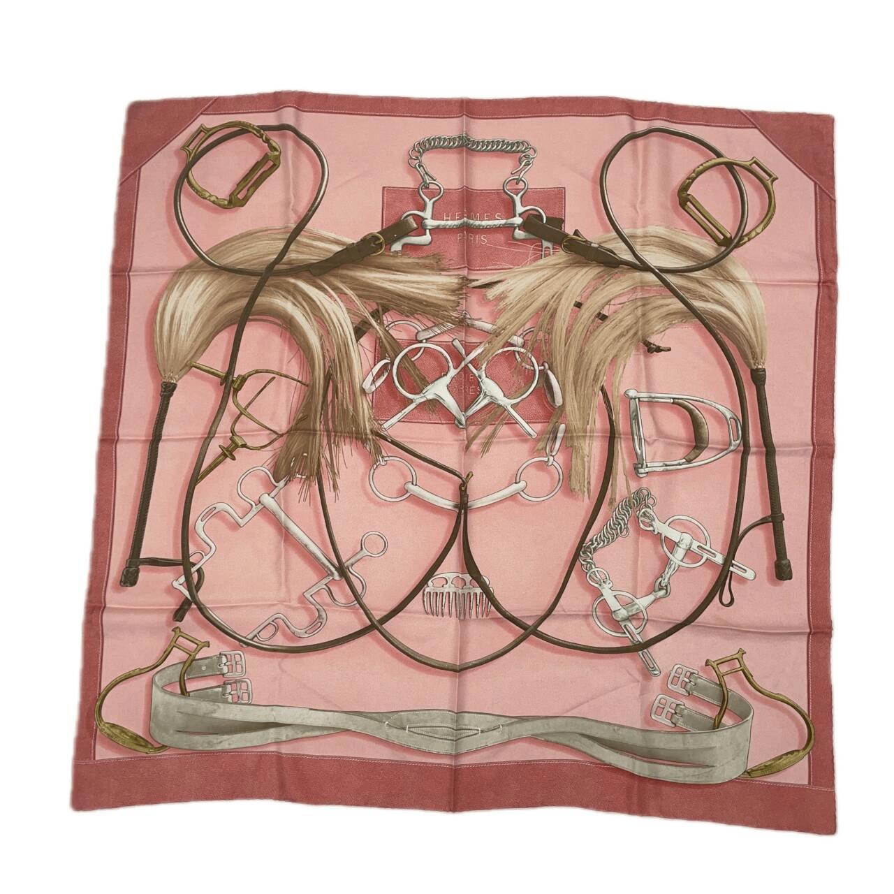 新品負けず劣らず HERMES エルメス カレ90 PROJETS CARRES 計画すること力  サクラ色 絹地100％ えり巻き