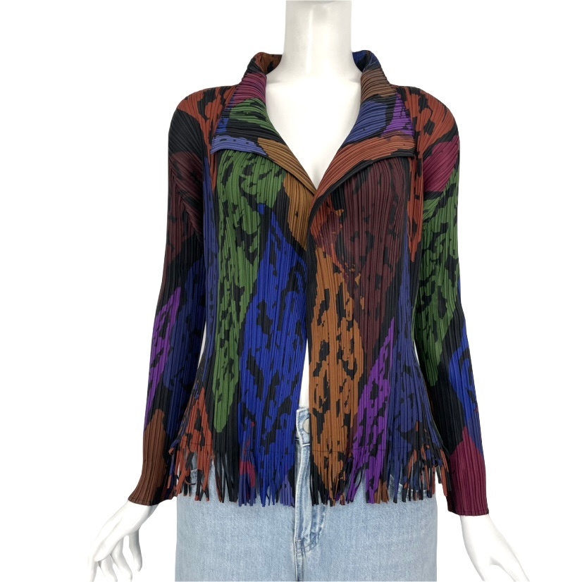 極美品 PLEATS PLEASE ISSEY MIYAKE 筋目筋目 イッセイミヤケ ジレー 大きさ３ ポリエステル マルチ色合い 総柄