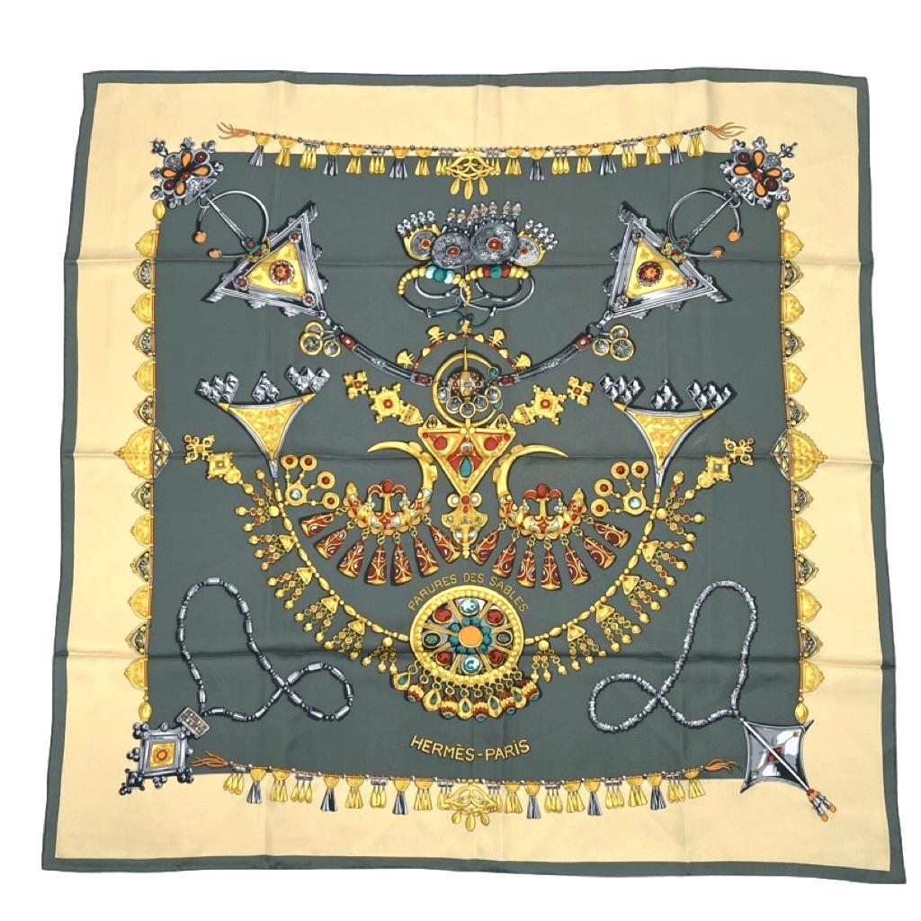 HERMES カレ90 CASSE NOISETTE くるみ割り スカーフ エルメス カレ90 CASSE NOISETTE くるみ割り スカーフ シルク