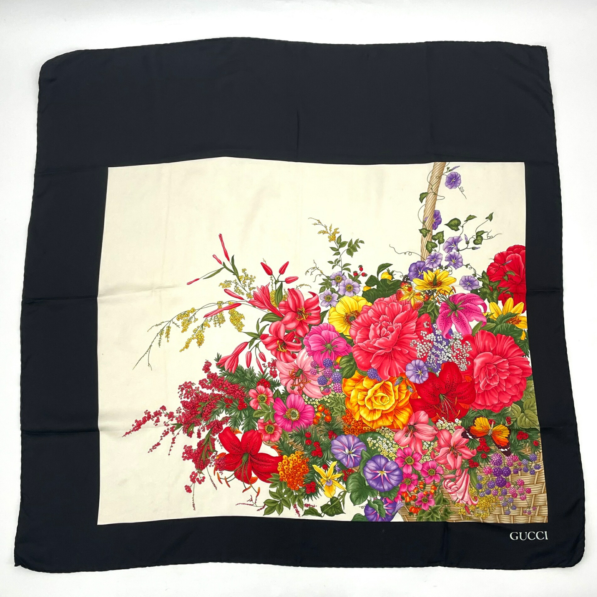 【箱付き】GUCCI ネックボウ 【美品】 1240007019137_1.jpg