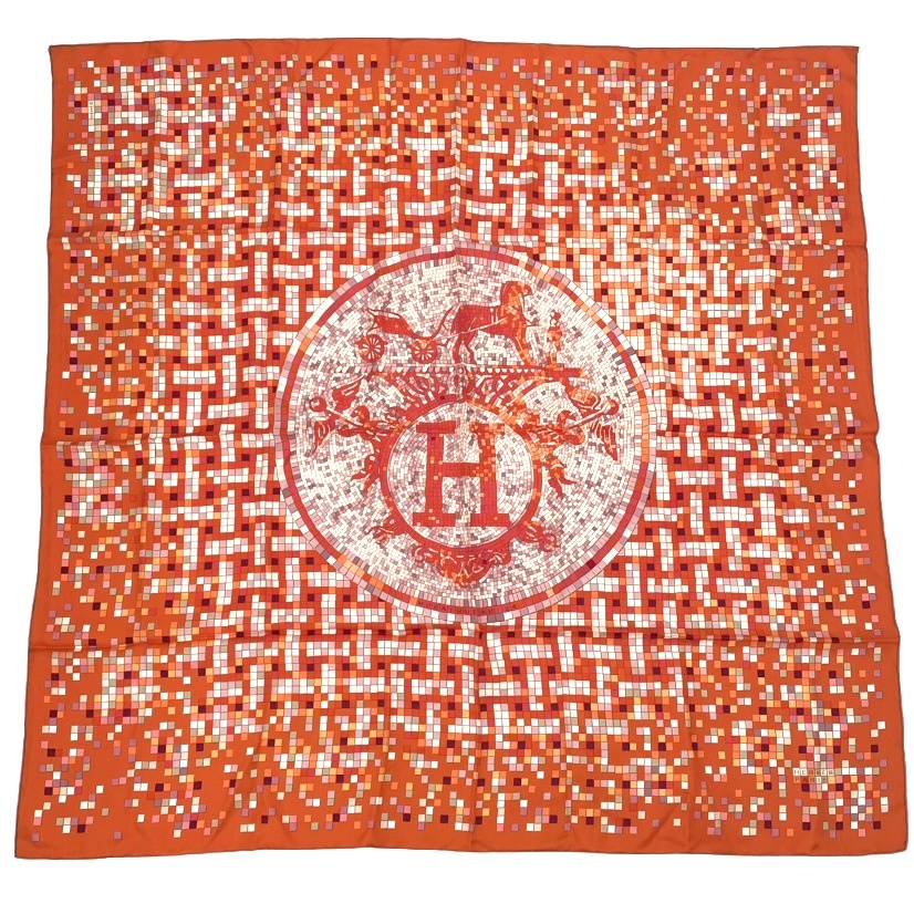 HERMES モザイクパターン スカーフ HERMES エルメス スカーフ カレ90 『Mosaique Au 24（モザイク24