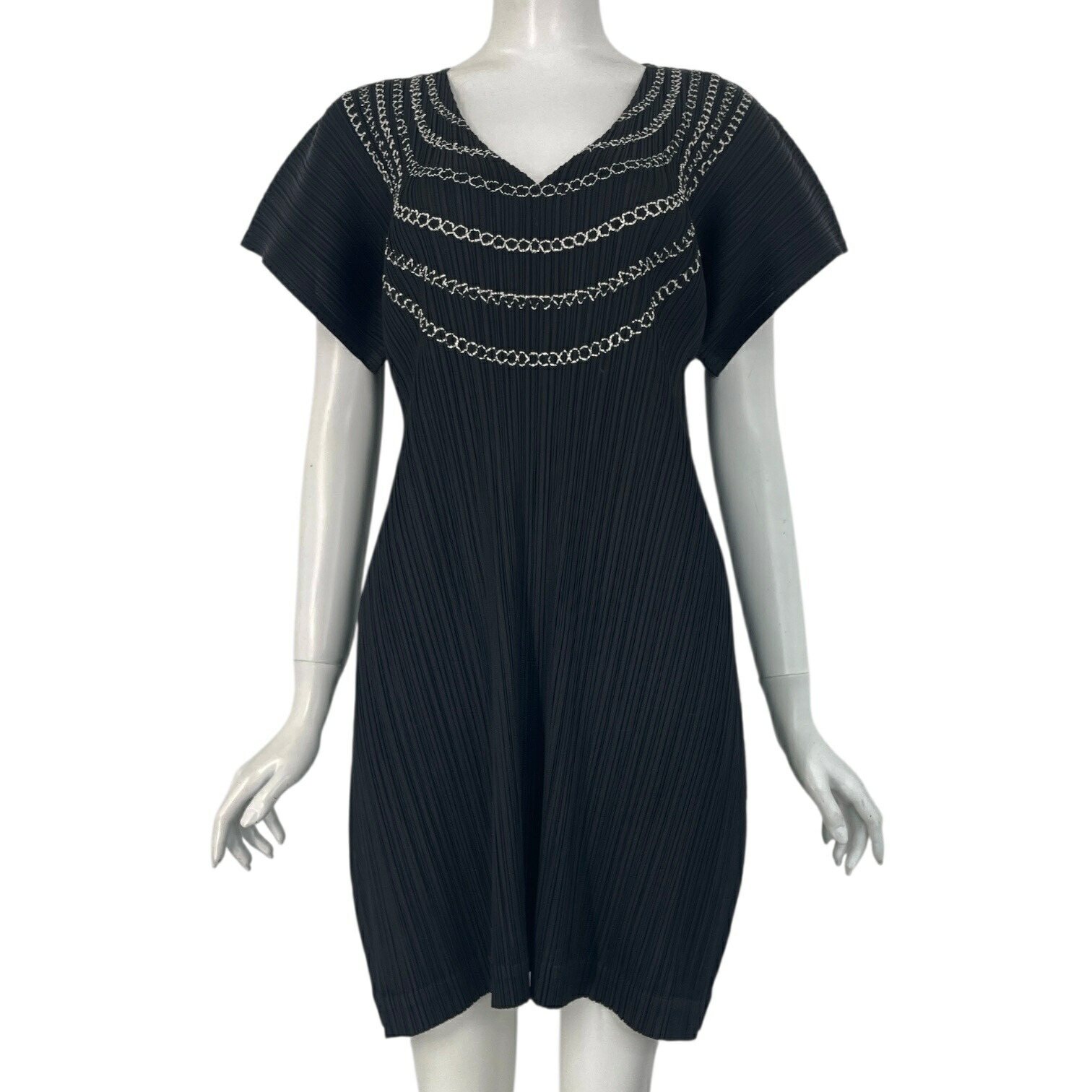 極美品 ISSEY MIYAKE イッセイミヤケ PLEATS PLEASE 筋目プリーズ 衣装 首飾り柄