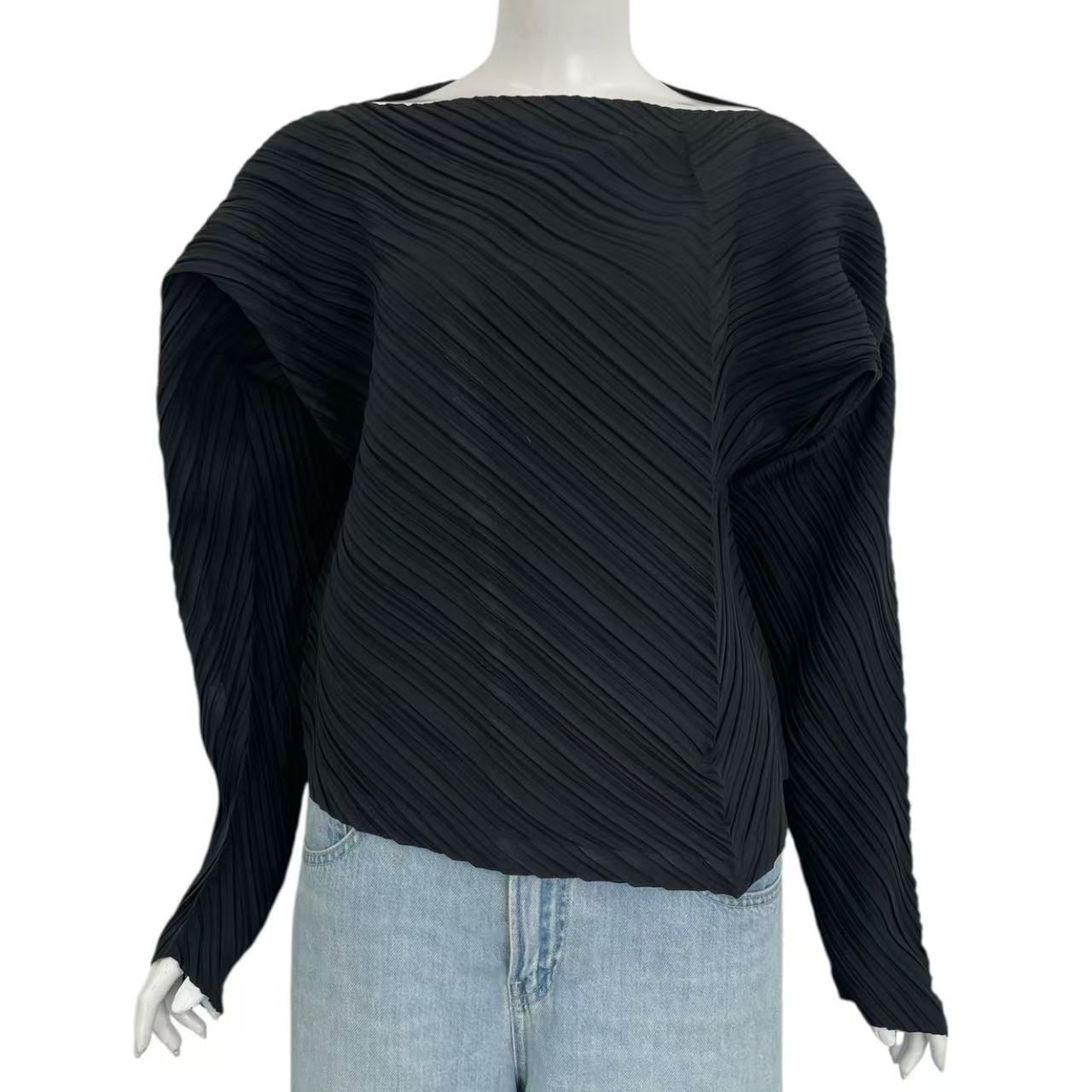 楽天市場】極美品 ISSEY MIYAKE イッセイミヤケ PLEATS PLEASE