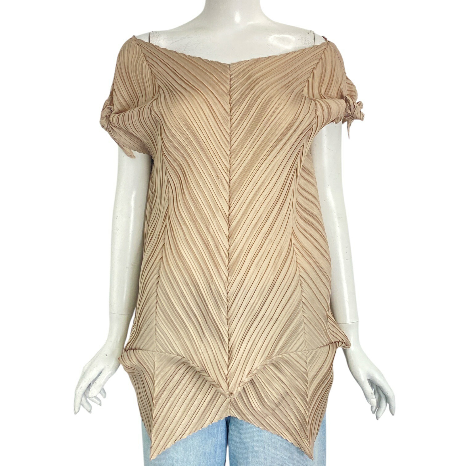 新品同様 ISSEY MIYAKE イッセイミヤケ PLEATS PLEASE プリーツプリーズ トップス 変形 立体デザイン ブラウン サイズ2|Tokyo Vintage Brand