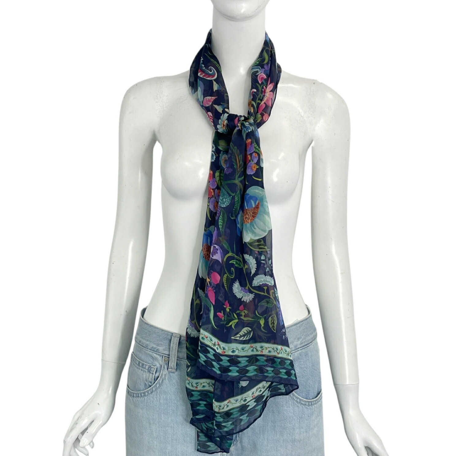 楽天市場】未使用品 Salvatore Ferragamo フェラガモ スカーフ シルク