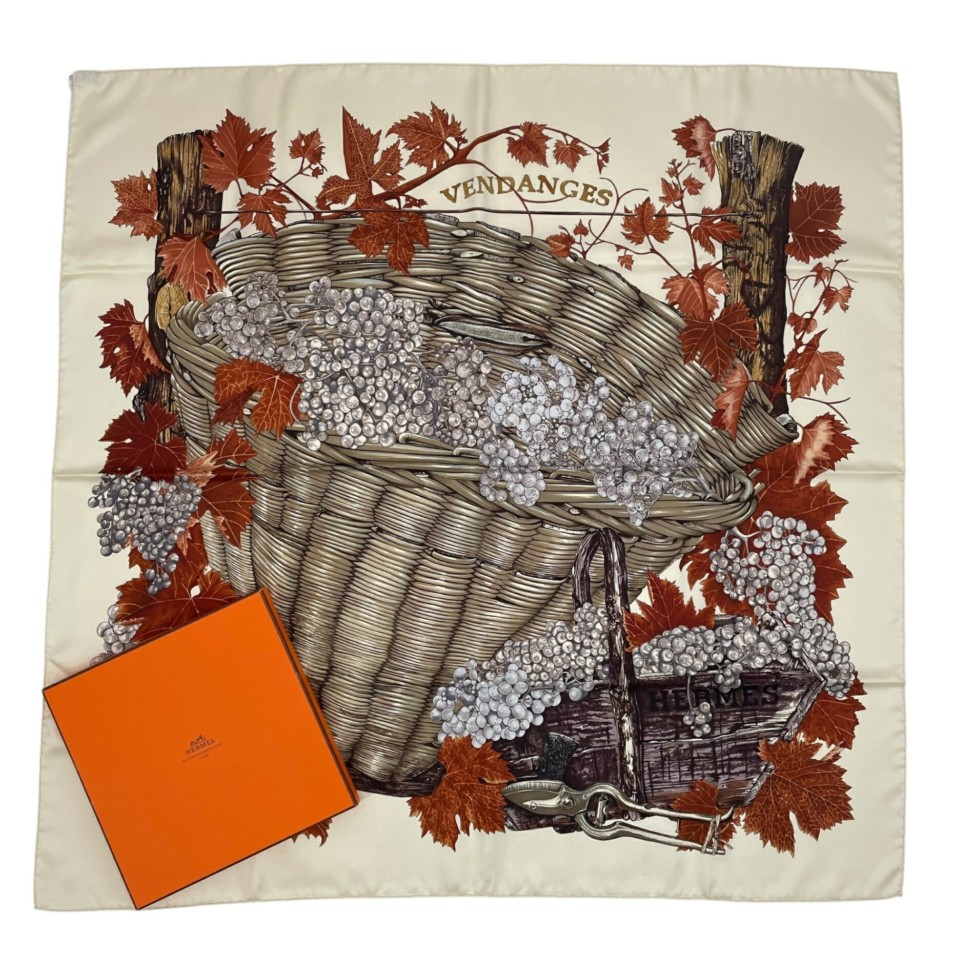 楽天市場】未使用級 HERMES エルメス カレ90 CHASSE au BOIS 森の狩猟