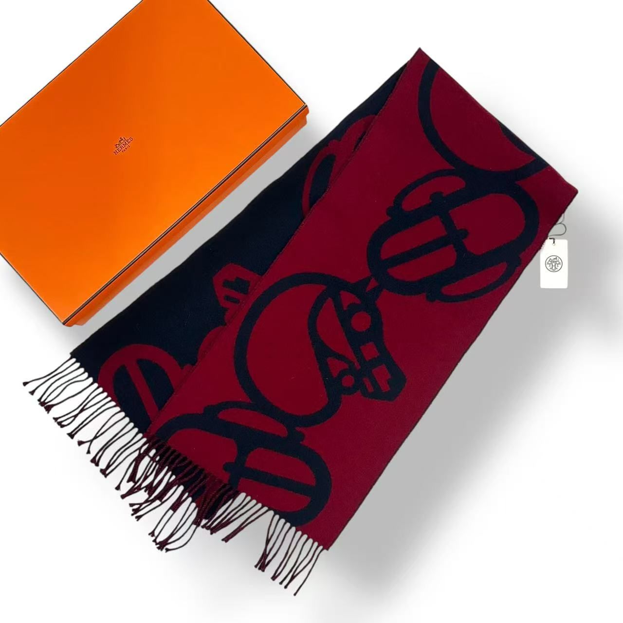 未当て嵌める品 HERMES エルメス えり巻き カマイユ 赤いこと カシミール 箱付き添い人