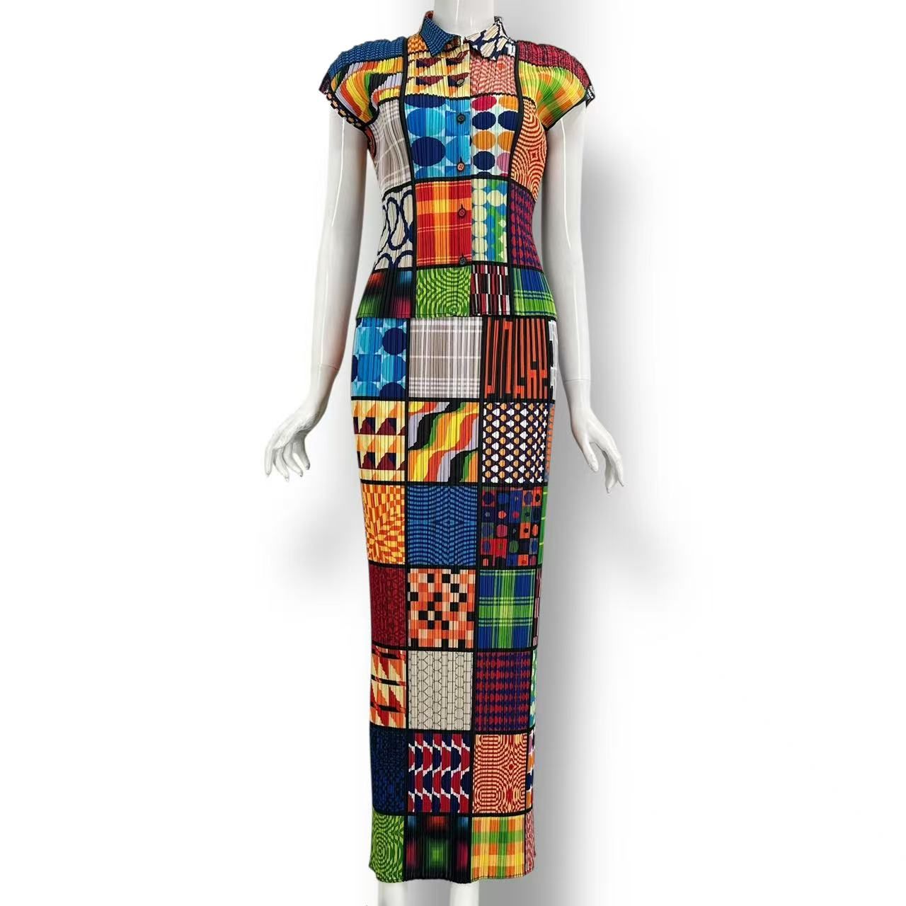 新品負けず劣らず ISSEY MIYAKE イッセイミヤケ PLEATS PLEASE 筋目プリーズ セットアップ ジレー スコート 大いさ4