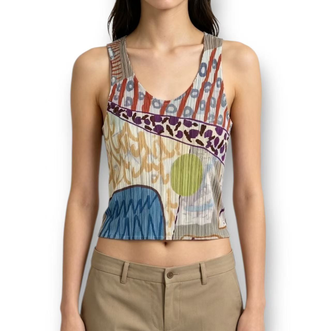 極美品 ISSEY MIYAKE イッセイミヤケ PLEATS PLEASE 筋目プリーズ トップス より良い マルチ色つや 大きさ3