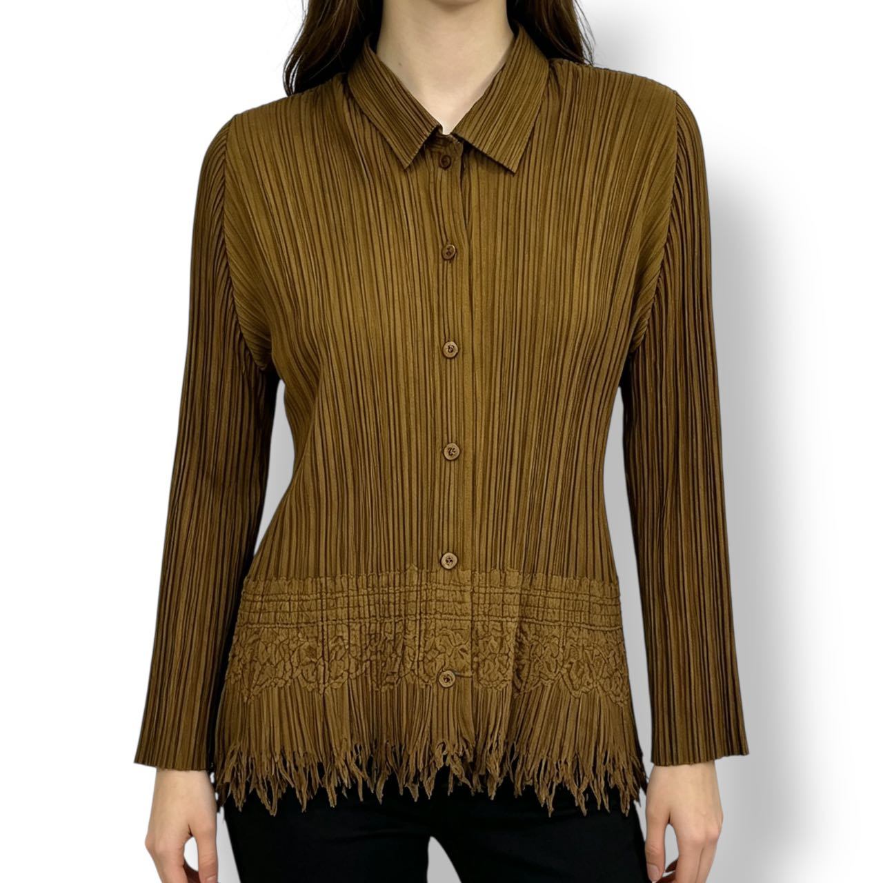 新品負けず劣らず ISSEY MIYAKE イッセイミヤケ PLEATS PLEASE 筋目プリーズ トップス ジレー エン元締め 立体凸凹製作ひな型 赤銅色 大きさ4