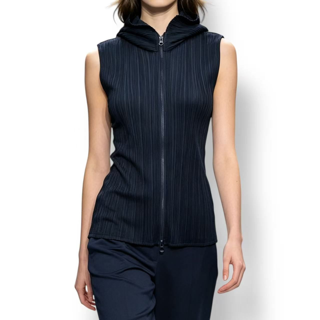 極美品 ISSEY MIYAKE イッセイミヤケ PLEATS PLEASE プリーツプリーズ ベスト パーカー ジップアップ ダブルジップ ネイビー サイズ5｜Tokyo Vintage Brand