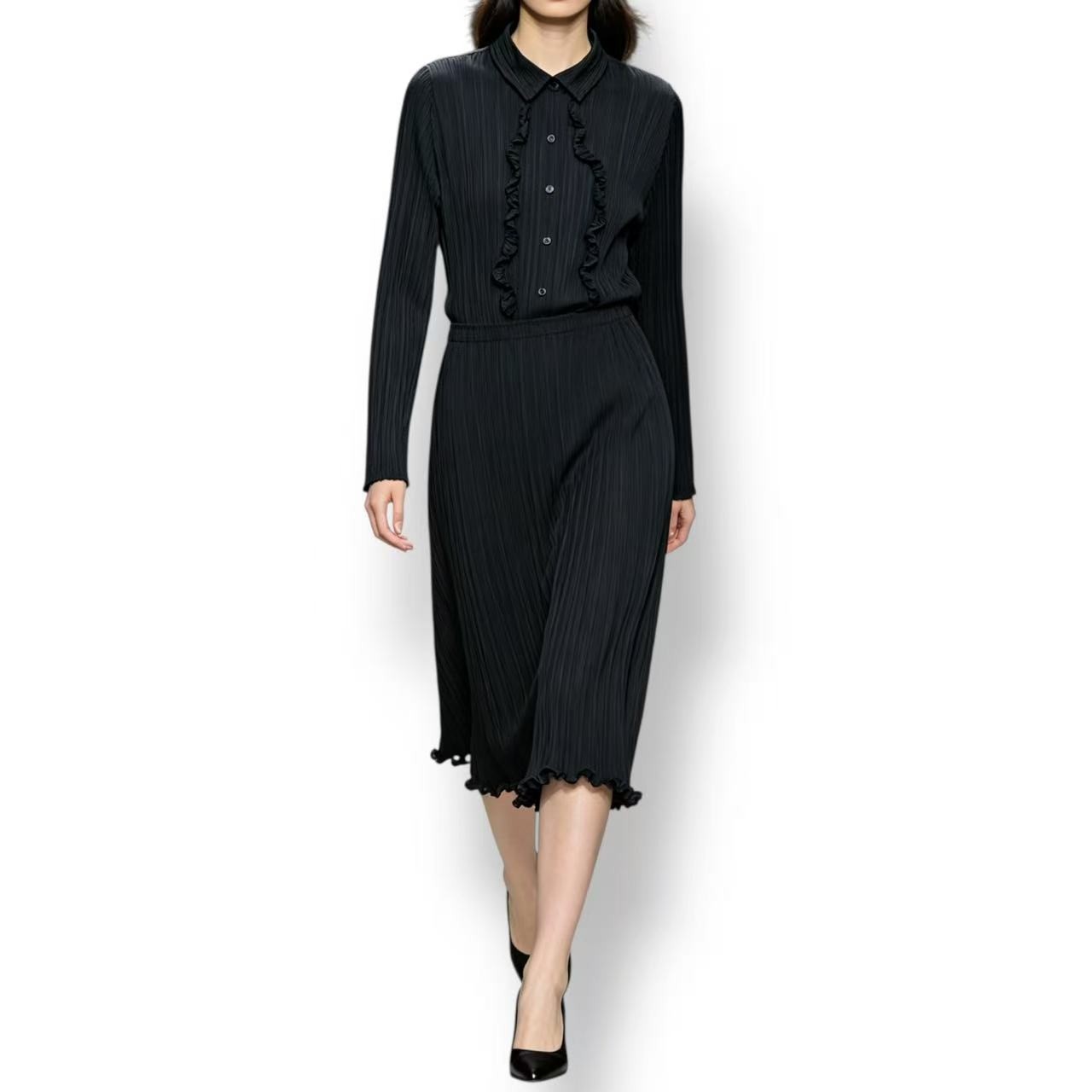 新品負けず劣らず ISSEY MIYAKE イッセイミヤケ PLEATS PLEASE 筋目プリーズ セットアップ トップス ジレー スコート 黒いこと 大きさ3