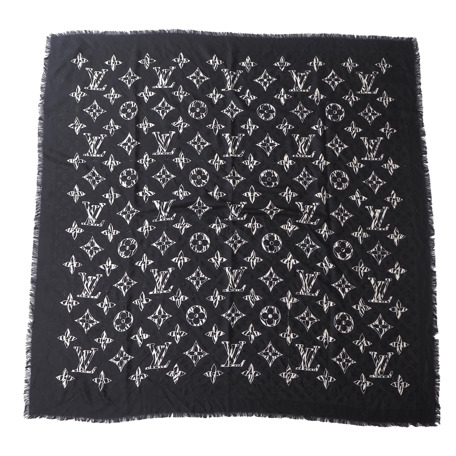 ルイヴィトン Louis Vuitton 20AW M76359 ジャイアントモノグラム ジャングル 大判 袈裟 黒いこと 置き目品 6-AD023
