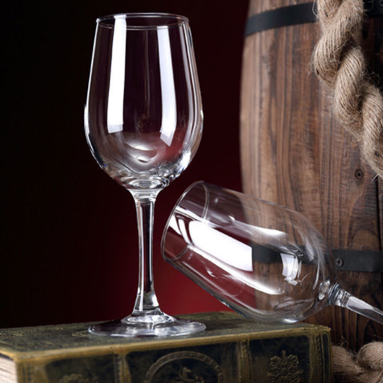 楽天市場】【クーポン対象】 Mikasa Cheers レッドワイングラス 685ml