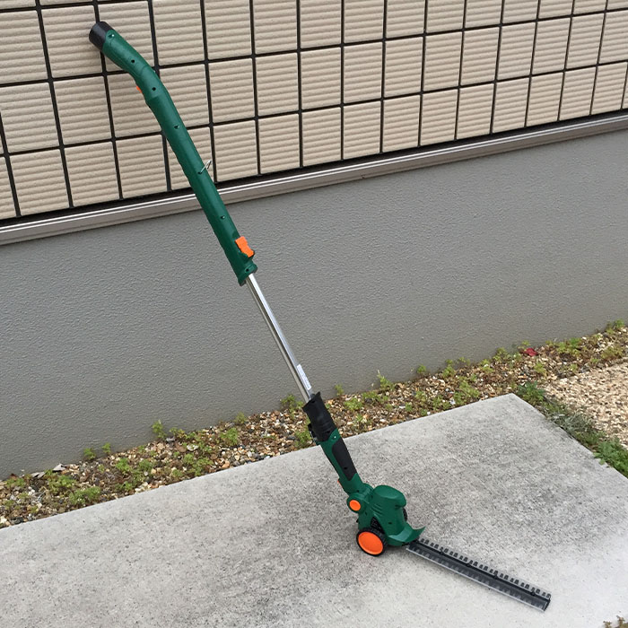 激安価格の ヘッジトリマー 高枝切りバサミ 充電式 草刈り 電動 草刈り機 草刈機 芝刈り機 芝刈機 バリカン コードレス 高枝 comcon 2WAY ガーデンマジック