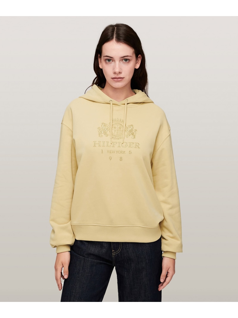 【SALE／50%OFF】モダンレギュラーバーシティクレストパーカー TOMMY HILFIGER トミーヒルフィガー トップス スウェット・トレーナー 米国海軍 ベージュ【RBA_E】【貨物輸送無料】[ Fashion]