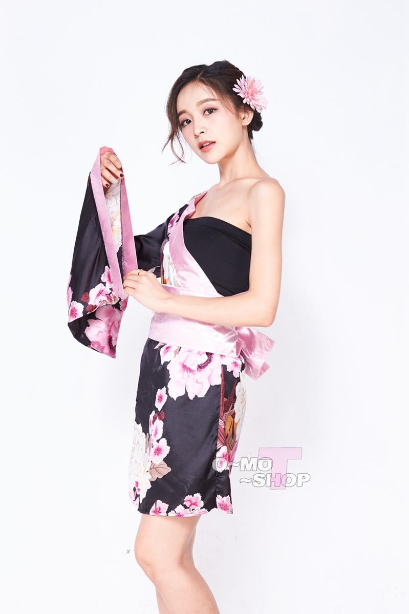 あす楽 激安セール品 制服 衣装 黒トップ付き 浴衣 変装 コスチューム コスプレ コス 仮装 着物 あす楽 激安セール品 制服 衣装 黒トップ付き 浴衣 変装 コスチューム コスプレ コス 仮装 着物