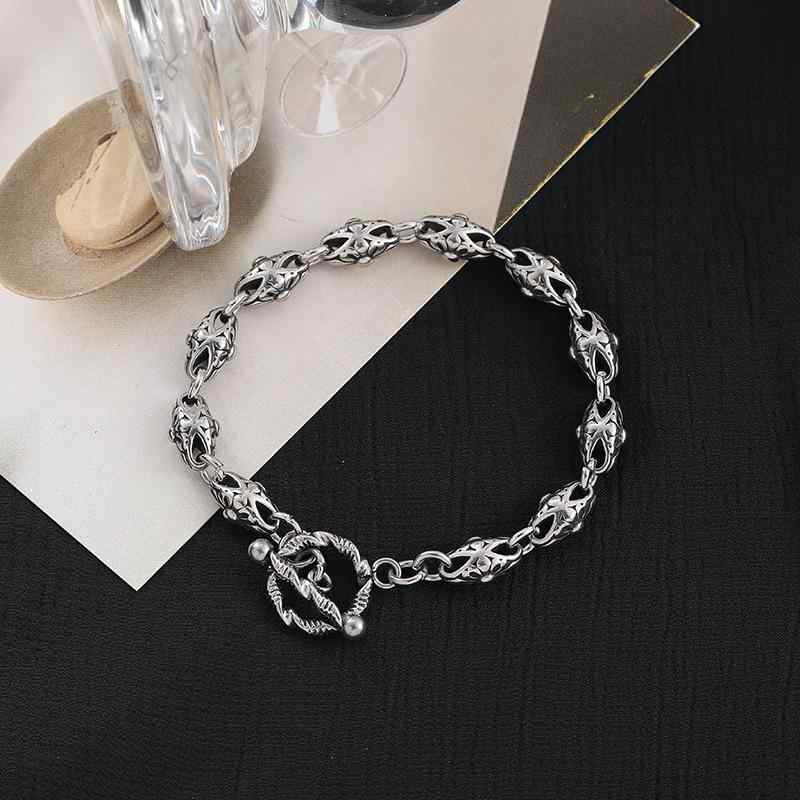 メンズ 手? ブレスレット アクセサリー クロス 花柄 クロム加工 ステンレス ヒップホップ スタイル OT バックル 変色なし 個性派 軽量 高級感 ビジネス ギフト ダイヤモンド 形状 不規則 デザイン 夏 シーズン 普段使い 軽やか