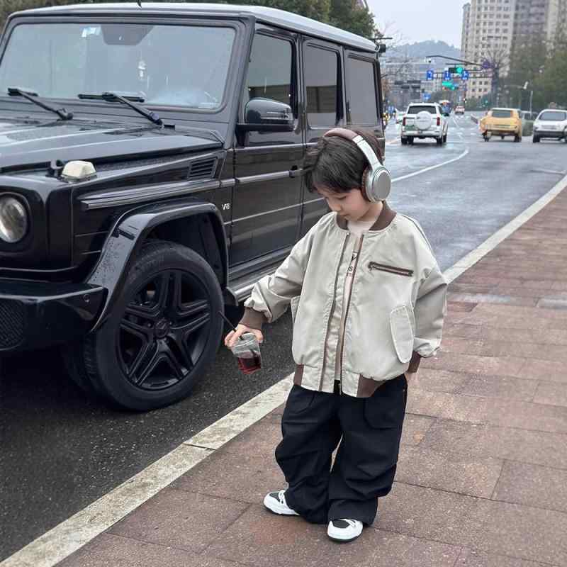 ジャケット キッズ 男の子 子供服 春秋 アウター 野球服 ジャンパー ブルゾン カジュアル 普段着 撥水 無地 ポリエステル 燕麦グレー ブラック 110 120 130 140 150 160 170