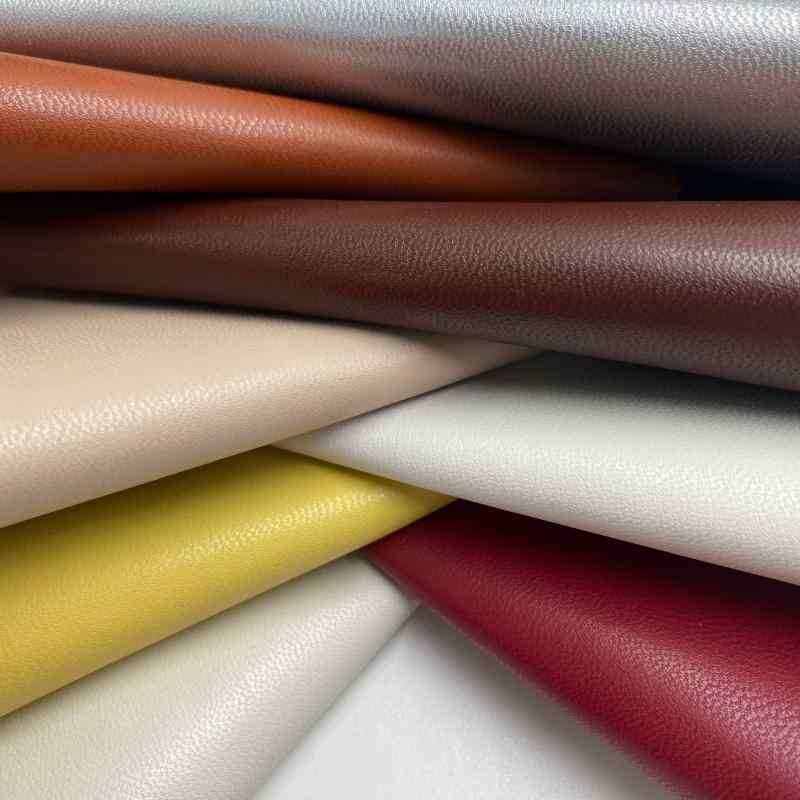 皮革 人工皮革 超?皮革 箱包 靴材料 家具 手袋 スポーツ用品 内装 ブラック系 花柄