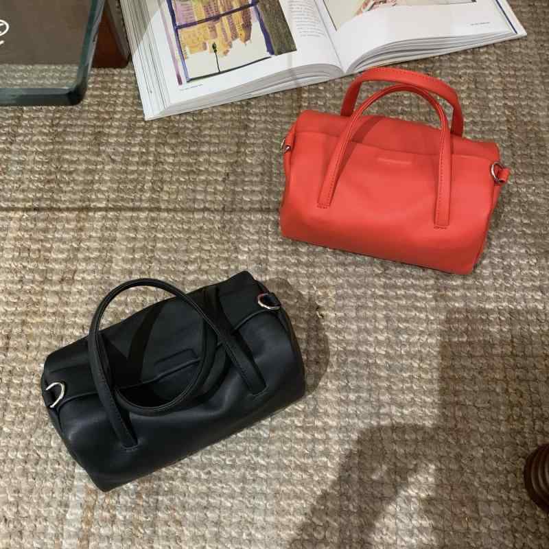 ボストンバッグ レディース 女性用 本革 羊革 2way ハンドバッグ ショルダーバッグ マカロンカラー ステッチ 赤色 黄色 水色 黒色 通勤 普段使い