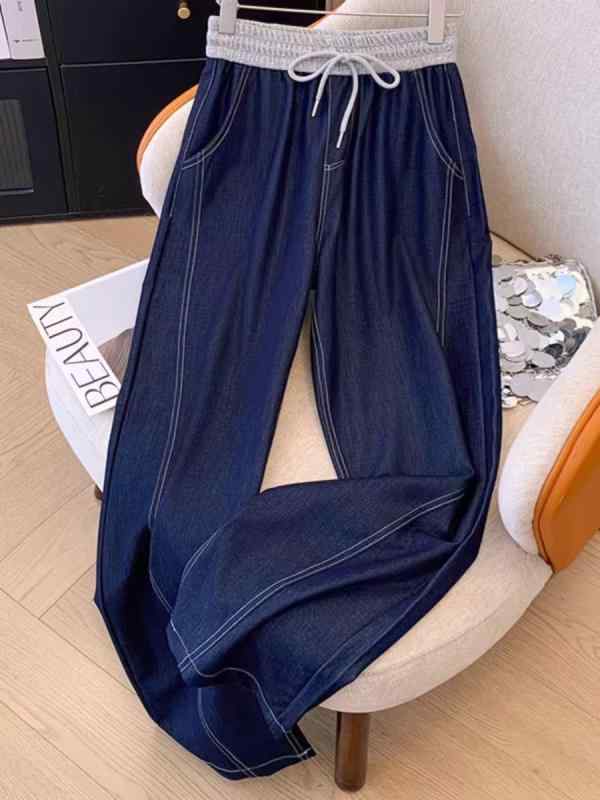 レディース 牛仔パンツ デニム ストレート ワイドレッグ ミディアムウエスト 薄手 切り替え デニムブルー ブラック 街頭スタイル 基本デザイン ロング丈 コットン混 再生繊維 伸縮性 軽量 普段使い カジュアル 春秋 快適 イージーケア