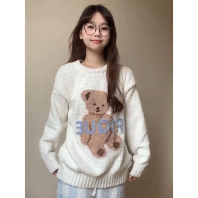 ニット・セーター レディース かわいい 小熊 ベア ケーブル編み あったか ふわふわ モヘアタッチ ゆったり オフホワイト 長袖 プルオーバー 秋冬
