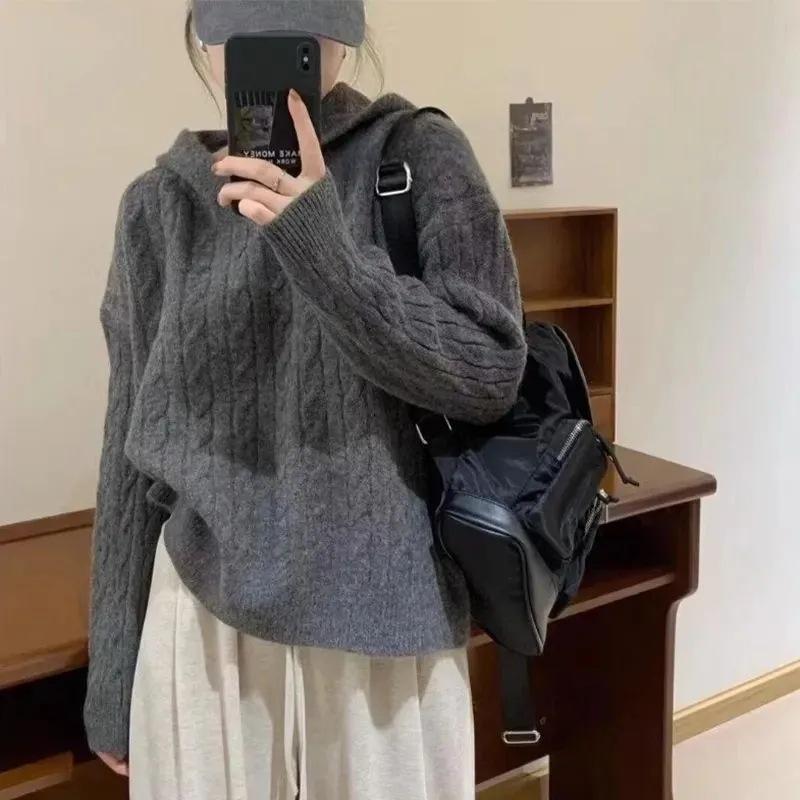 ニット レディース 秋冬 デザイン ケーブル編み フード付き プルオーバー ゆったり トップス 韓国風 ミディアム丈 ドロップショルダー カジュアル きれいめ かわいい